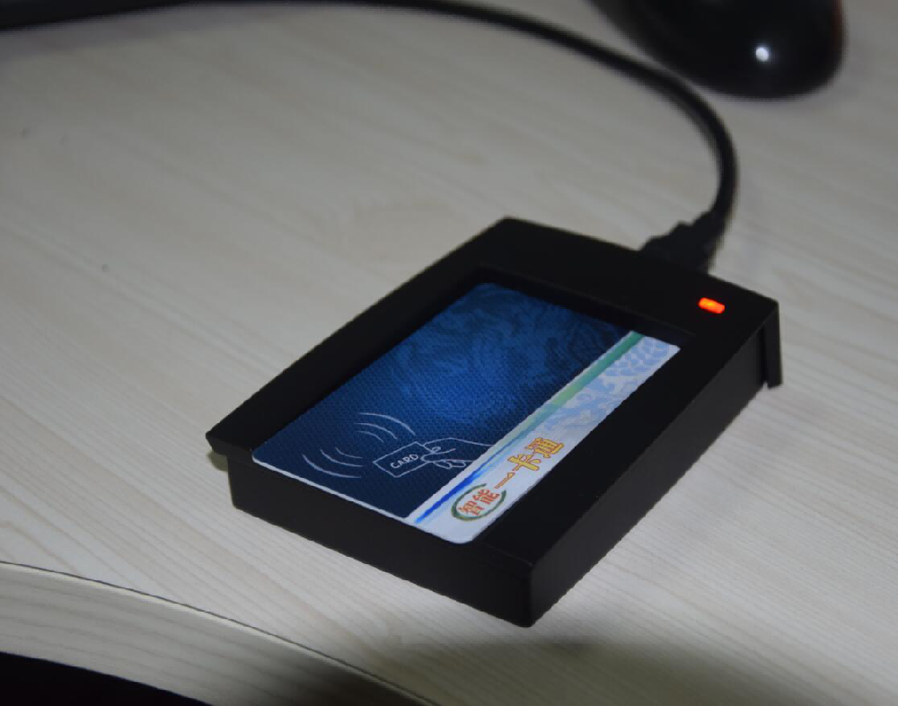 給卡充值（電腦上）